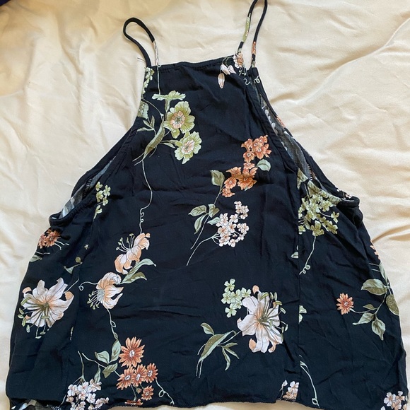 Brandy Melville Floral Tank - Picture 2 of 4